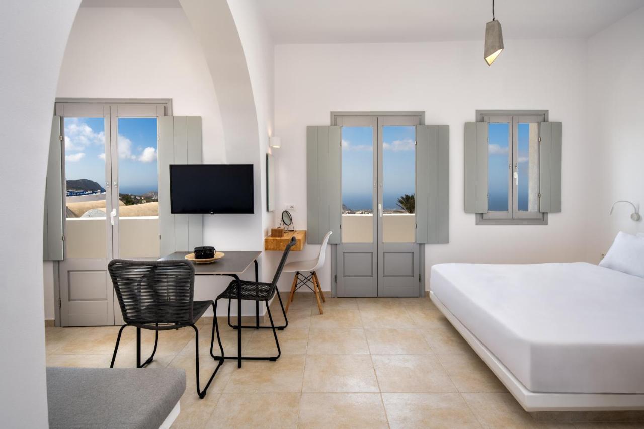 Astivi Santorini *